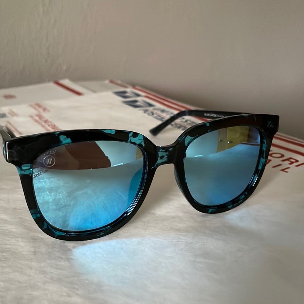 Blender Blue Raptor Sunglasses